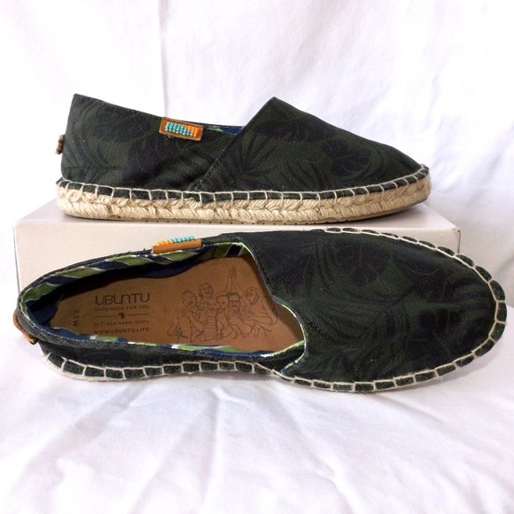 Ubuntu Canvas Slip Ons, Handmade Size 8.5, Excellent Condition! - Picture 2 of 10